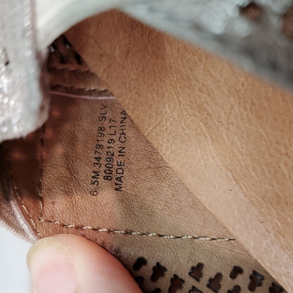 Frye Womens Melanie Perf Leather Loafer Mules shoes sz 6.5M - Picture 12 of 13